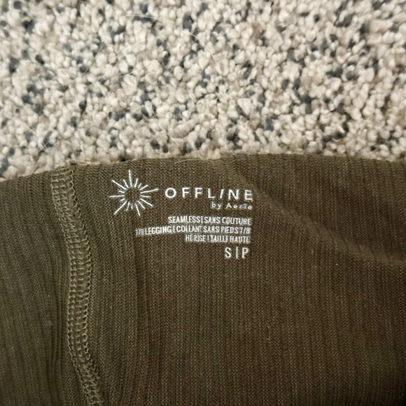 OFFLINE By Aerie Seamless Cable Square Neck long sleeve + Leggings Two Piece - Picture 12 of 13